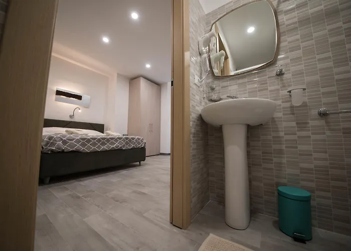 特雷尔洛奇5号旅馆 斯培西亚