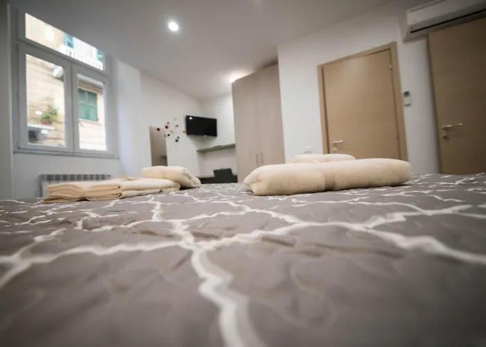 特雷尔洛奇5号旅馆 3*